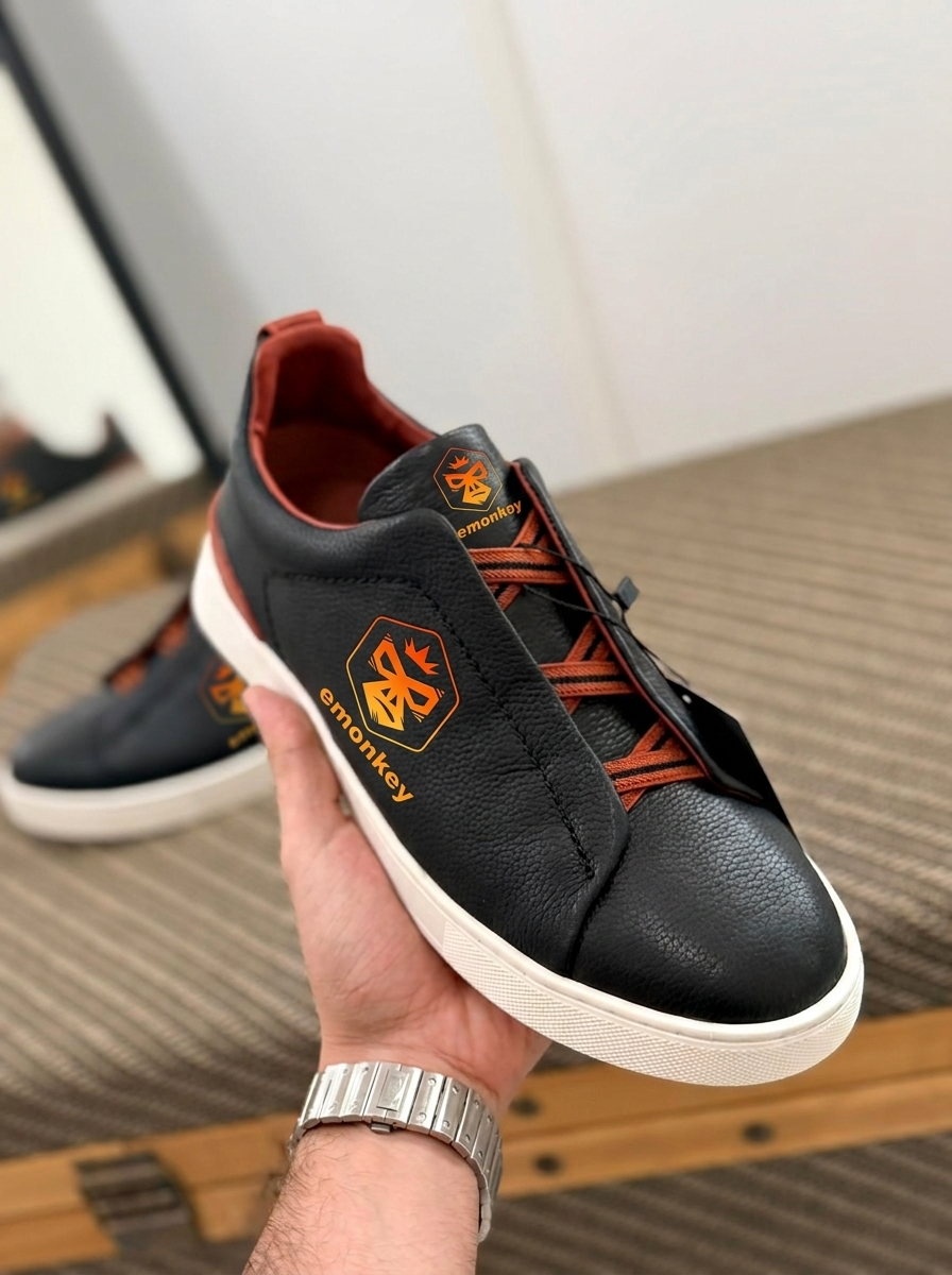 Black Deerskin Red-Shoelaces Triple Stitch™ Sneakers