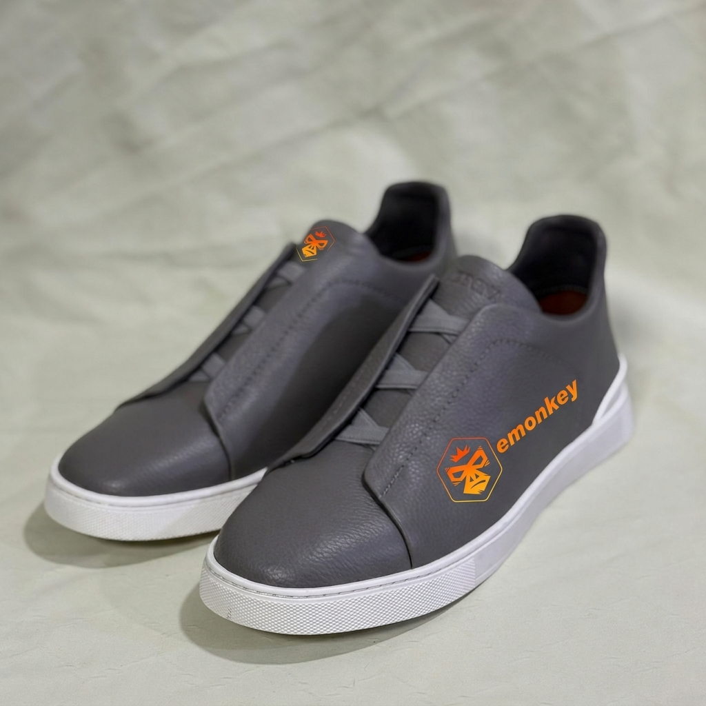 Grey Triple Shoelaces-close Stitch™ SECONDSKIN Sneakers