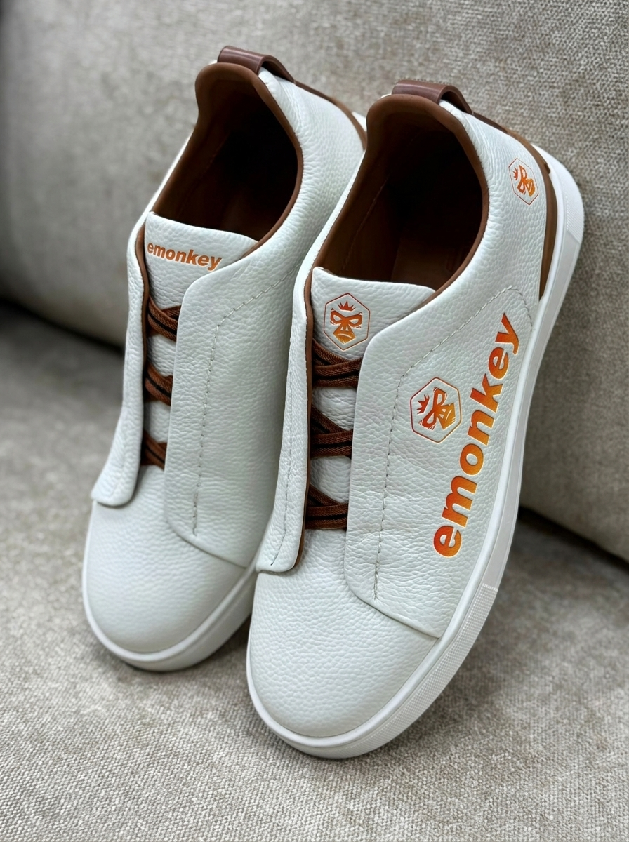 White Shoelaces-Brown Deerskin Triple Stitch™ Sneakers